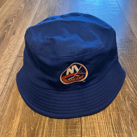 NHL New York Islanders Blue Bucket Hat 2022 Dime 🏒🥅 - Picture 1 of 4